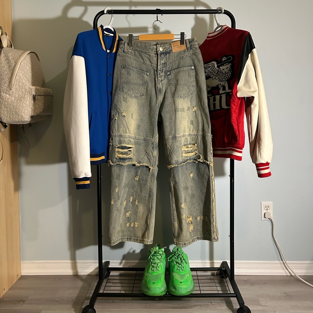 Balenciaga 23SS Distressed Reverse Jeans